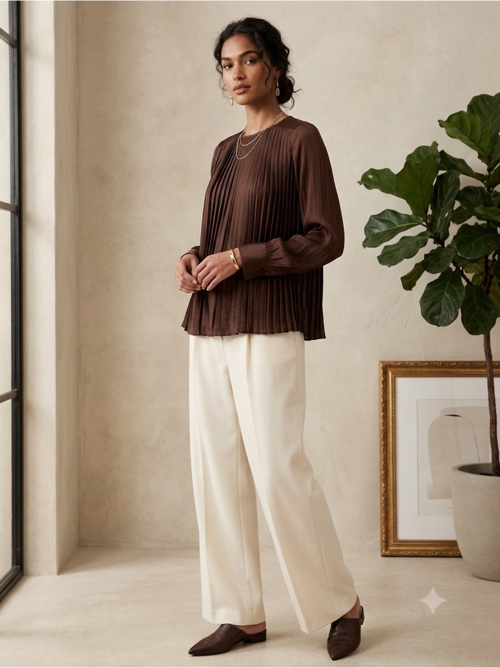 🤎 Luxurious Pleated Chocolate 
Brown Blouse 🤎
